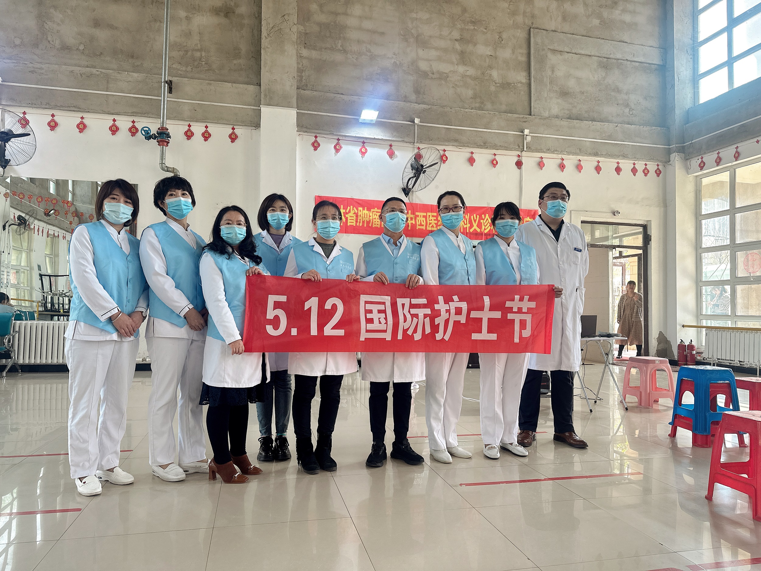 0e72c9760fa9ee13ea78cb0cbdc4f3b5.jpg 志愿服务照片2.jpg